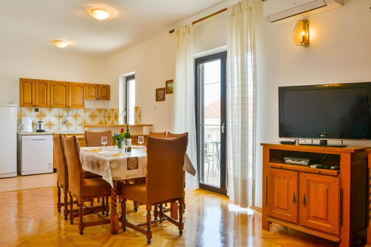 Apartman Gabrijela セニ エクステリア 写真